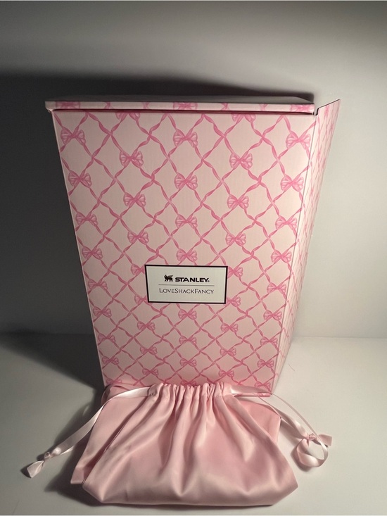Stanley Other - Stanley x LoveShackFancy Pink Patterned Gift Box with Satin Pouch 🎀🎀🎀🎀 (BOX)